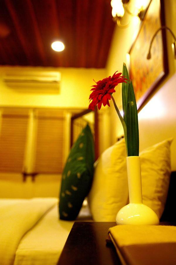 Tea Bungalow Kochi Exteriör bild