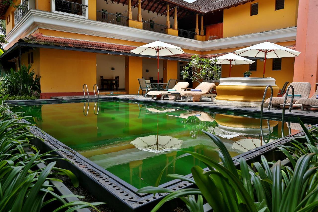 Tea Bungalow Kochi Exteriör bild